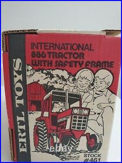 International 886 1/16 NIB 1976 Nice Box