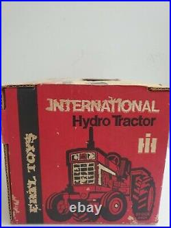 International 966 Hydro 1/16 #401 red box 1972