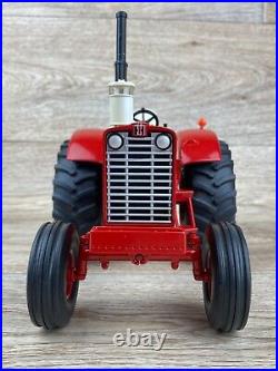 International Farmall 1256 Turbo 1/16 Scale Die-Cast Metal Toy Tractor