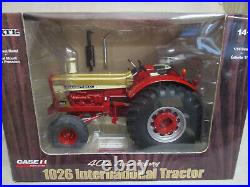 International Harvester 1026 Toy Tractor 40th Anniversary 1/16 Scale, NIB