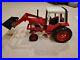 International_Harvester_1586_Farm_Tractor_With_Loader_Cab_Model_1_16_01_icac