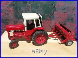 International Harvester 1586 die-cast toy tractor case vintage