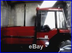 International Harvester 3288 1/16 Die-Cast Metal Replica Tractor Toy