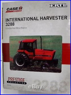 International Harvester 3288 1/16 Die-Cast Metal Replica Tractor Toy