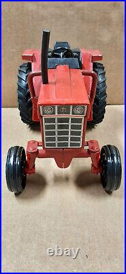 International Harvester 786 Custom No Cab Tractor 1/16 Diecast Toy Tractor Ertl