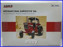 International Harvester 986 Prestige Red Power Round Up 1/16 Tractor