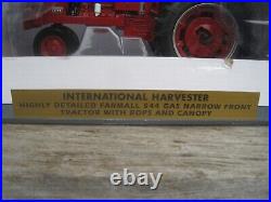 International Harvester Farmall 544 Gas Narrow Front ROPS, Canopy Speccast 1/16