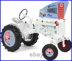 International Harvester Farmall Cub Demonstrator Tractor Cream Classic Series 1/
