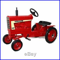 International Harvester IH 1466 Red Pedal Tractor ZSM1225