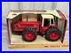 International_Harvester_IH_3588_2_2_4WD_Tractor_White_Cab_NIB_116_Ertl_NiceBox_01_wjmm