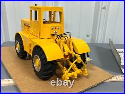 International Harvester IH 4300 4WD Tractor PRECISION ENGINEERING NIB Yellow
