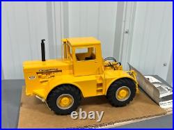 International Harvester IH 4300 4WD Tractor PRECISION ENGINEERING NIB Yellow