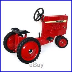 International Harvester IH 856 Pedal Tractor by Scale Models ZSM1223