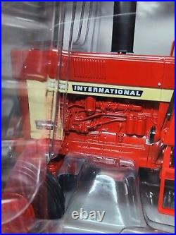 International Harvester IH 966 Tractor With Cab & Duals Prestige By Ertl 1/16