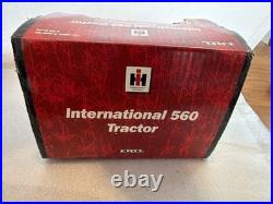 International Harvester IH Farmall 560 Tractor CUSTOM Wide FRONT 116 Ertl Inbox