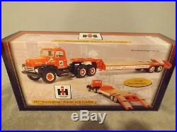 International Harvester Kb Tractor With Lowboy Trailer First Gear #103488 New