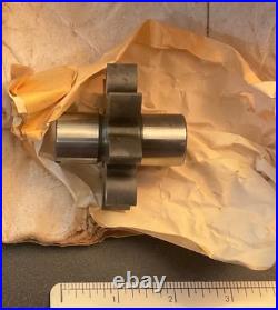 International Harvester NOS Part 369938R91 Drive & Driven Gear Pkg 300 350 400