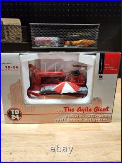 International Harvester TD-24 Diesel Crawler The Agile Giant By SpecCast 1/25