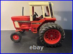 International Harvester Tractor 1586, With Original Stickers and Steering Wheel