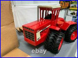 International IH 4366 4WD FARM Toy Tractor SCALE MODELS 116 1999 Collector Ed
