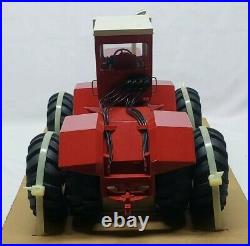 International IH 4366 Precision Engineering 4WD Tractor With Duals 1/16 Scale