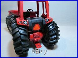 International IH 6388 2+2 Tractor 1/16 Scale Ertl #464 with Box
