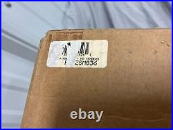 International IH Farmall M Narrow Front 18 Scale Tractor NIB HUGE No Fenders International IH Farmall M Narrow Front 18 Scale Tractor NIB HUGE No Fenders