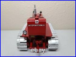 International IH Farmall T-6 Crawler Tractor Gilson Riecke 116 Scale Model