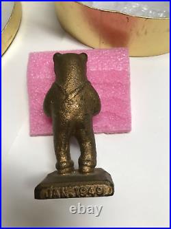 International IH harvester Cast Iron Bear Statue figure 1949 Tractor Louisville
