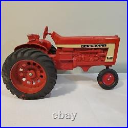 LOT 2 ERTL International Harvester Tractor Farmall 806 & Mini Toy Farm Tractor