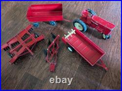 LOT OF Vintage ERTL, International Harvester, 1/16th Scale, Toy Tractor USED