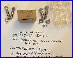 NOS IH International Part 391297R91 Brake Adjuster Kit, 706 756 856. Incomplete