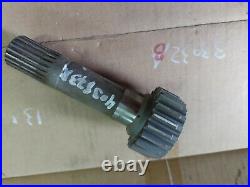 NOS tractor parts INTERNATIONAL HARVESTER fits 616 622 403873R1 input pinion