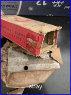 New Old Stock IH International Harvester Farmall Fast Hitch Check Valve 300-450