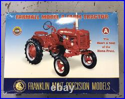 New Open Box Case Ih Farmall Model A 1/12 Scale Model Toy Tractor