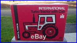 Nos International Harvester 1066 Turbo Tractor, Farmall 1066. 1975 USA