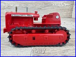 Product Miniature Co IH International Diesel TD-24 Crawler Toy Tractor