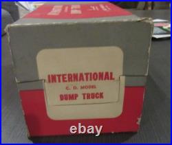 Product Miniature International Harvester Cab Over Engine Dump Truck 1/16 MIB