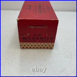 Product Miniature International Harvester McCormick Deering Tractor Trailer 247