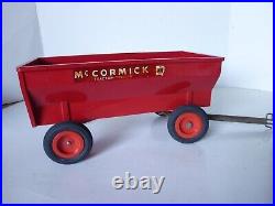 Product Miniatures Corp #247 Tru-Miniatures IH McCormick tractor Trailer with Box