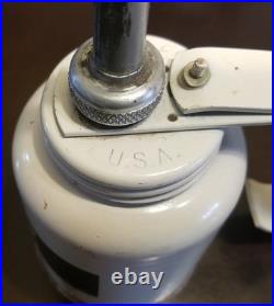 RARE! Vintage IH International Harvester USA, 5 OZ Oiler Oil Factory Tractor Can