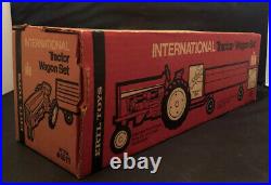 Rare VINTAGE ERTL IH International Harvester Tractor & Flare Box Wagon In Box