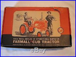 Rare Vintage International Harvester Farmall Cub Tractor Model 1/16 Scale In Box