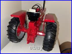 Scale Models 1/8 International Harvester Farmall 1466 Farm Tractor Made in USA