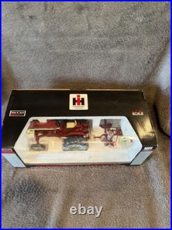 SpecCast 1/16th Scale International Harvester 340 Utility Tractor / Corn Planter