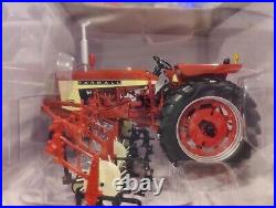 SpecCast International Harvester 504 Tractor with Cultivator 116
