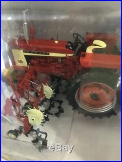 SpecCast International Harvester 504 with 4 Row Cultivator Classic Series