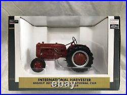 SpecCast International Harvester Cub Low Boy Tractor Die Cast 116 Scale ZJD1627
