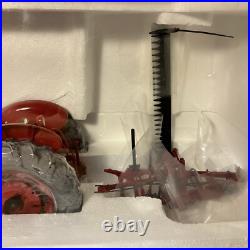 SpecCast International Harvester Farmall 340 Gas Tractor with#31 Rear Mount Mower SpecCast International Harvester Farmall 340 Gas Tractor with#31 Rear Mount Mower