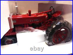 SpecCast International Harvester Farmall 400 DieselPennsylvania Farm 2003 NIB